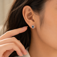 Cargar imagen en el visor de la galería, STUDS ZIRCONES AZULES
