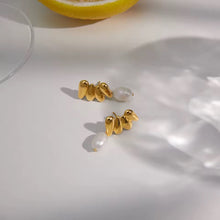 Cargar imagen en el visor de la galería, PERLAS COLGANTES
