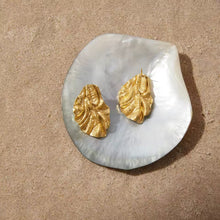 Cargar imagen en el visor de la galería, STUDS IRREGULARES
