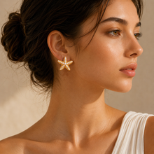 Cargar imagen en el visor de la galería, STUDS ESTRELLAS PERLAS
