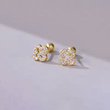 Cargar imagen en el visor de la galería, STUDS FLORECITAS
