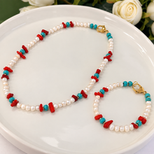Cargar imagen en el visor de la galería, SET COLLAR Y PULSERA PERLAS, CORALES Y TURQUESAS
