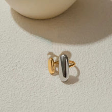 Cargar imagen en el visor de la galería, ANILLO DOBLE TONO AJUSTABLE
