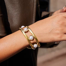 Cargar imagen en el visor de la galería, PULSERA PERLAS ARO

