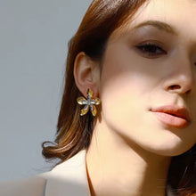 Cargar imagen en el visor de la galería, STUDS DOBLE TONO
