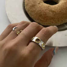 Cargar imagen en el visor de la galería, ANILLO DOBLE TONO
