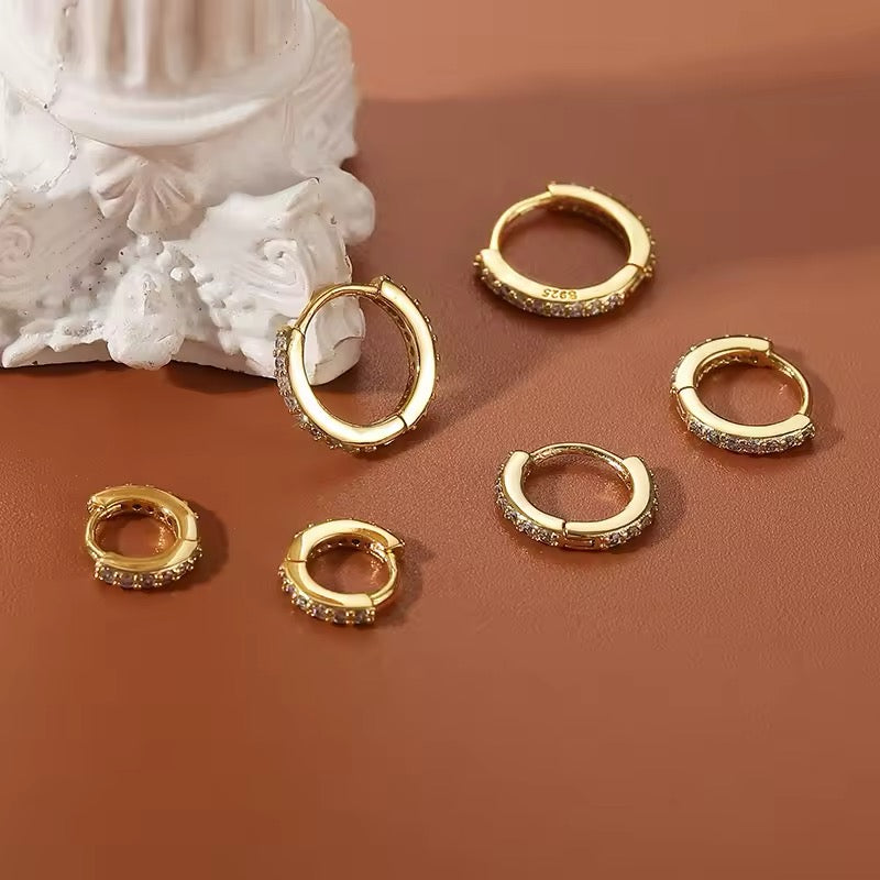 HOOPS ZIRCONES DORADOS