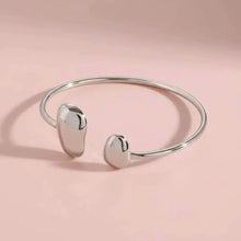 Cargar imagen en el visor de la galería, PULSERA ARO PLATEADA
